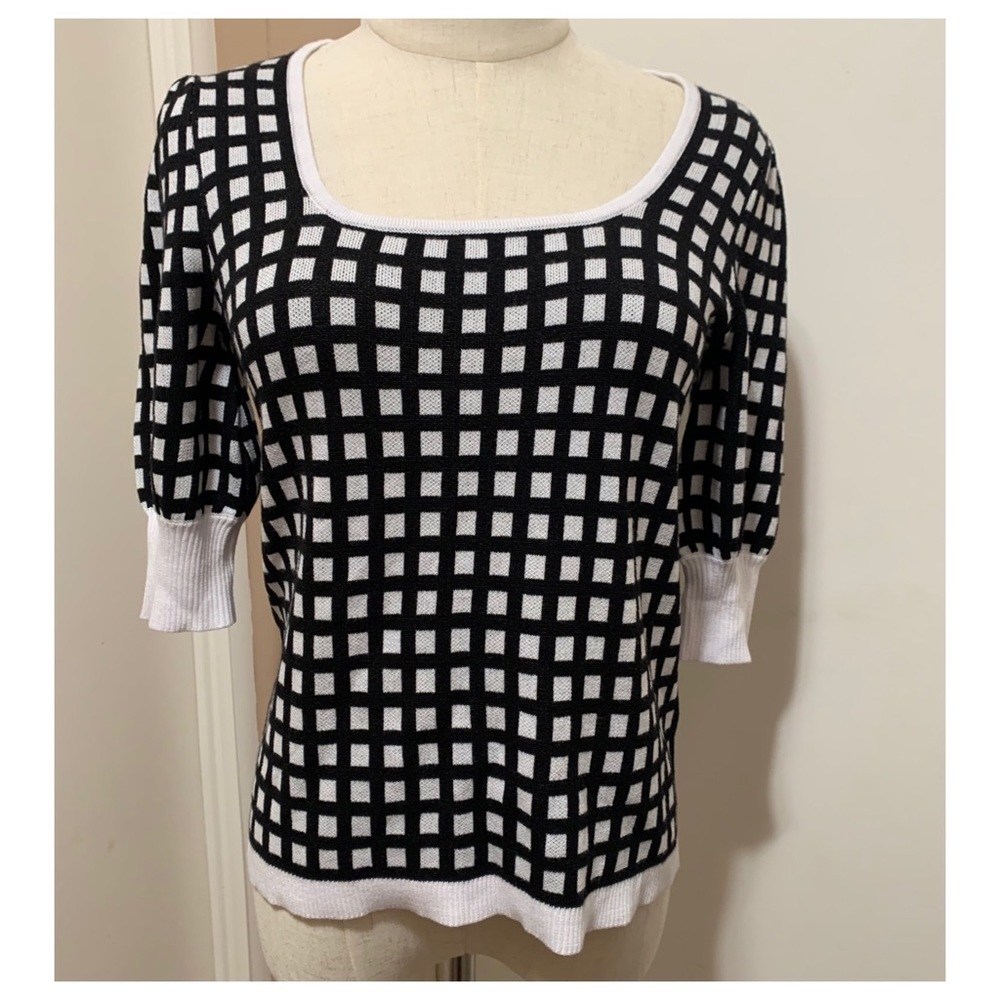 Neiman Marcus Women's 3/4 Sleeve Plaid Pullover Blouse Shirt Top Size XS.